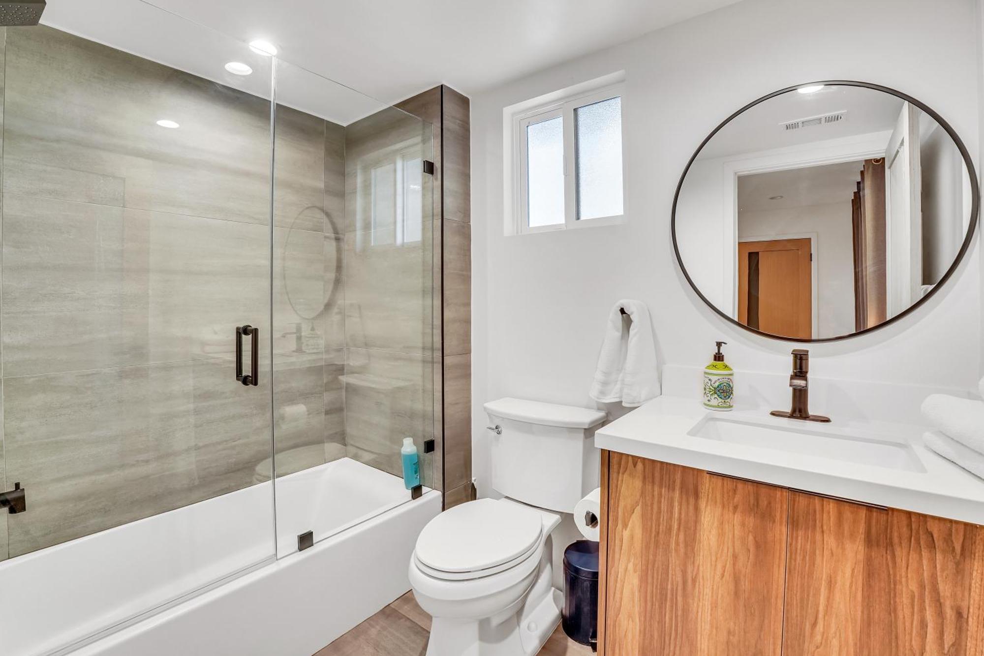 Luxurious Townhome W/3 Master Suites Gated Parking 洛杉矶 外观 照片